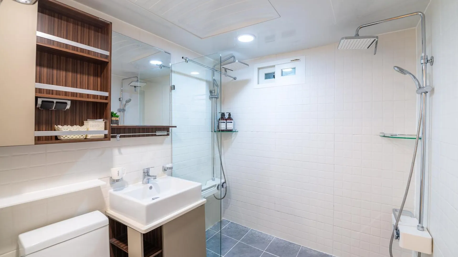 Ferienhaus Haiyan Design House - Feel Like A Vacation At City Seoul