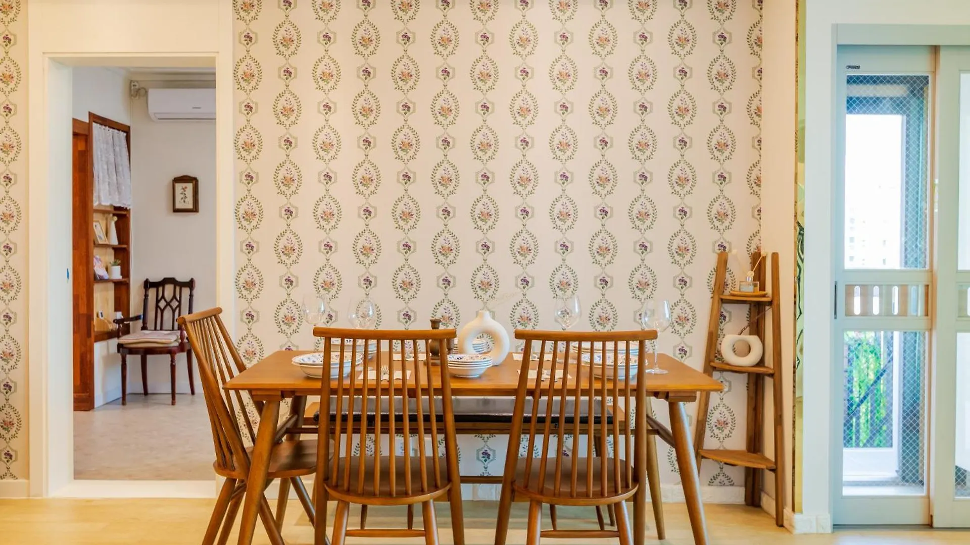 Haiyan Design House - Feel Like A Vacation At City Seoul 0*,