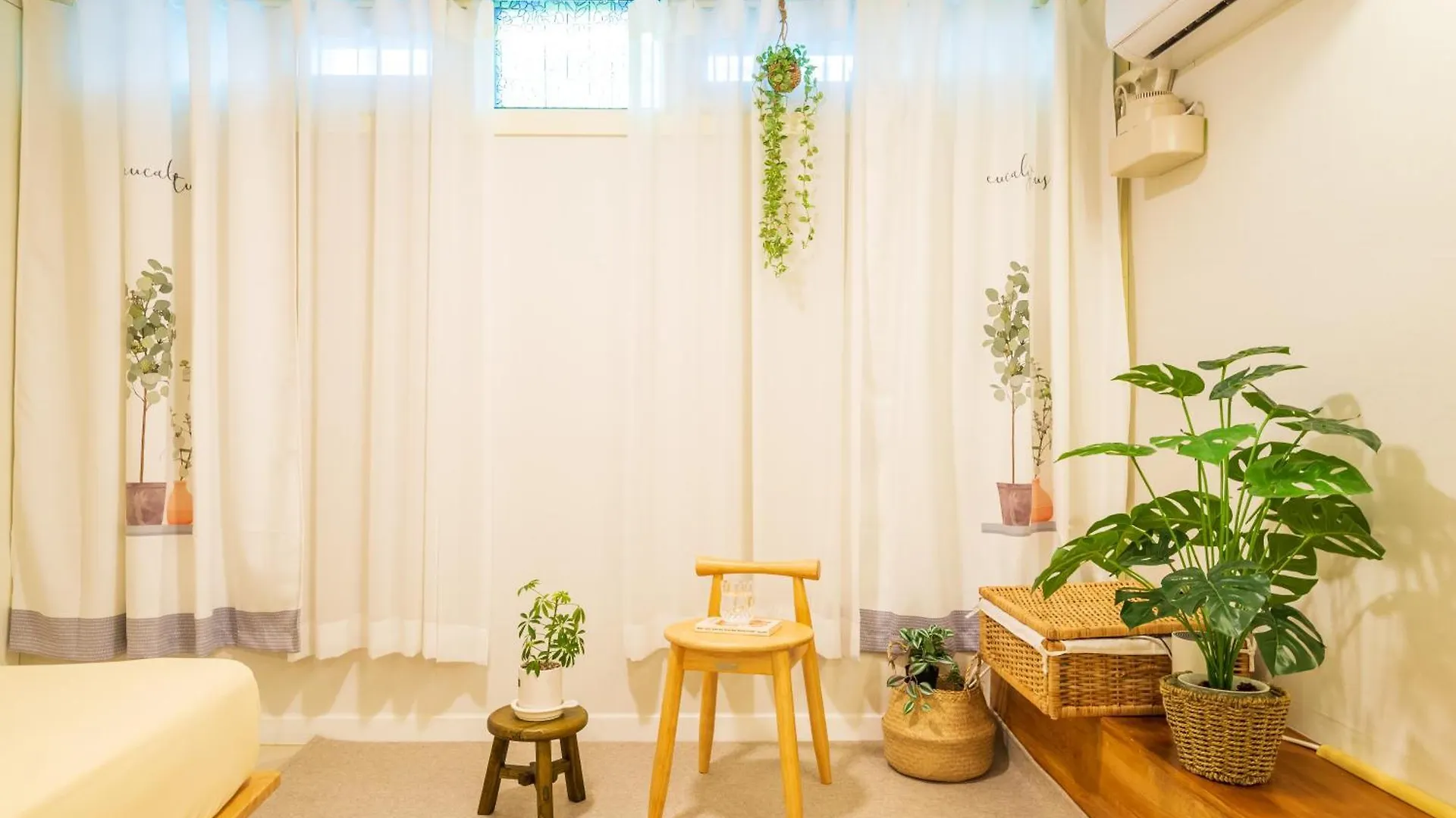 Holiday home Haiyan Design House - Feel Like A Vacation At City Seoul South Korea